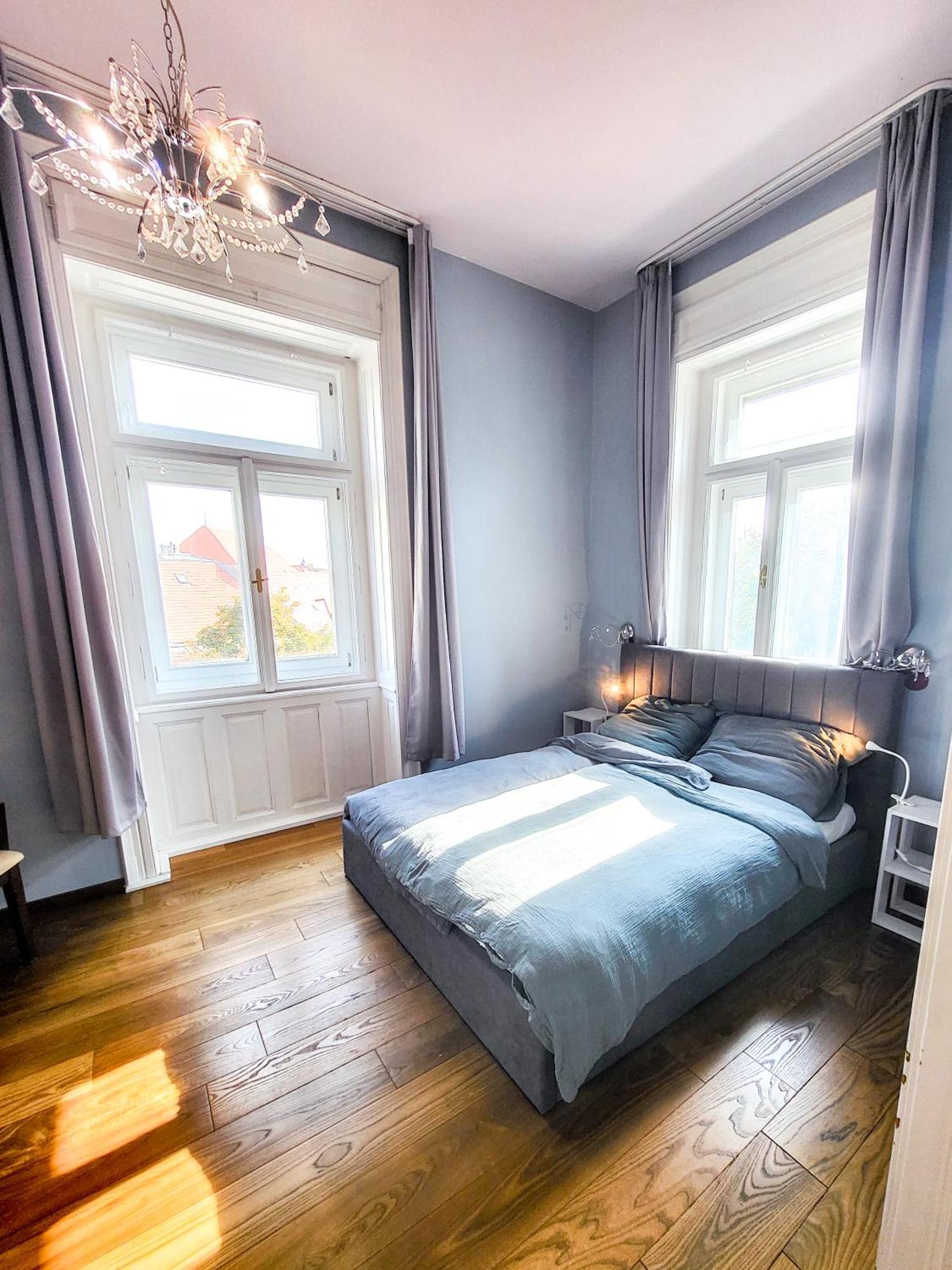 Residence Oasis Győr Buitenkant foto